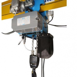 Wciągnik łańcuchowy elektryczny VOLT TRAC 250 kg na żurawia lub suwnicę, łańcuch 4x12mm